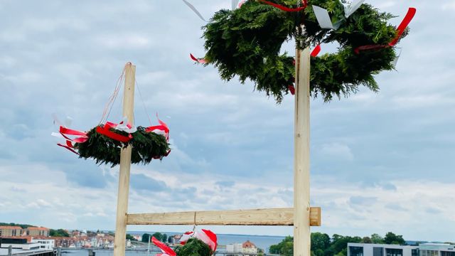 Topping-out ceremony at Kongebrohuset