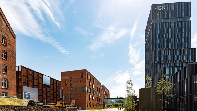 The Foundation takes over multi-storey car park at the port